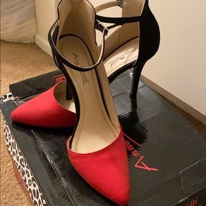 Multi colored pumps
